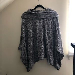 Neiman Marcus Medium Loose Sweater
